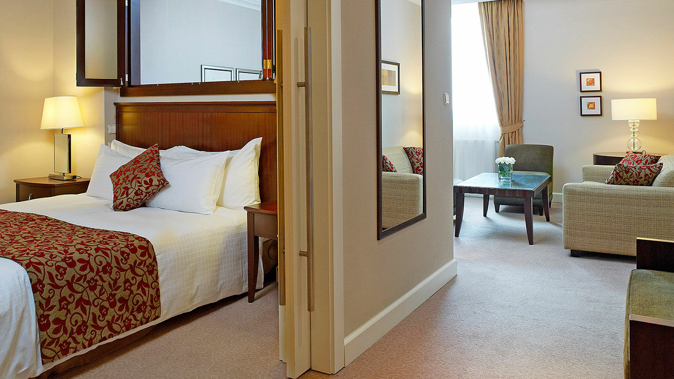 Hotel Corinthia