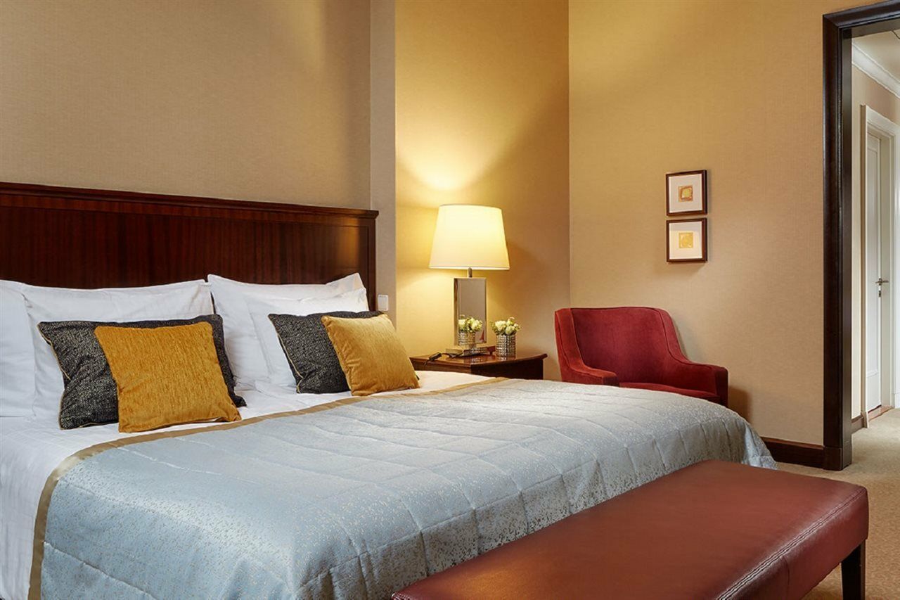 Corinthia Hotel 5*