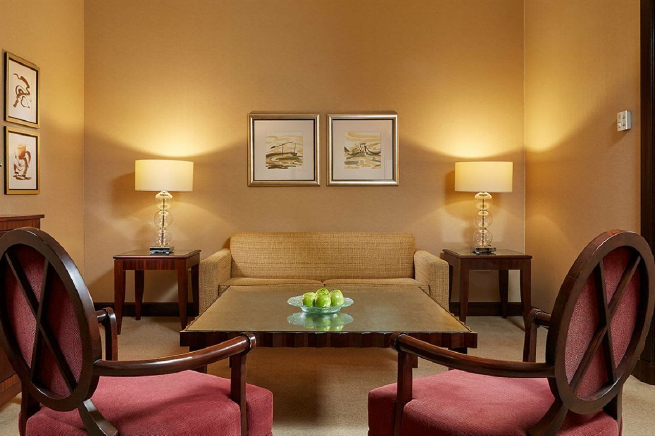 Corinthia Hotel 5*